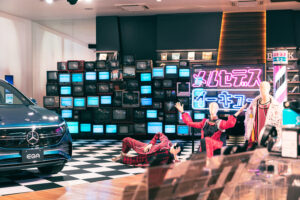 RETRO MODERN EXHIBITION